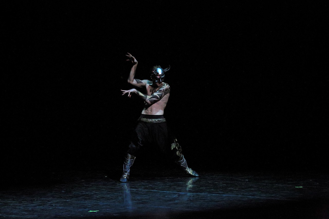 Балет три маски. Театр Килизе. Театр Килизе СПБ. Балет три маски короля Самара. Балет три маски короля Самара декорации.